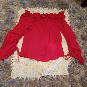 VINCE CAMUTO Off Shoulder Top